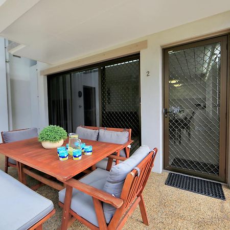 Nautilus Beachside Apartments Bargara Rum bild