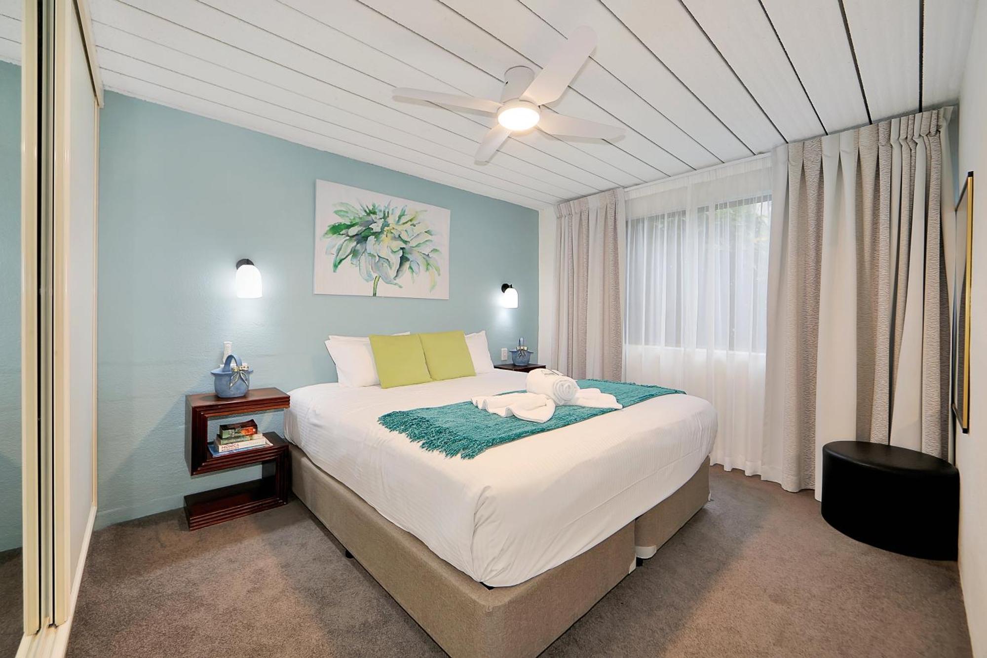 Nautilus Beachside Apartments Bargara Rum bild